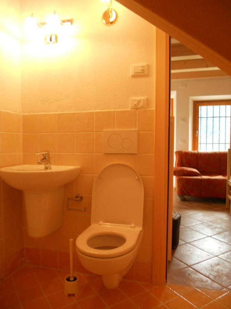 Albergo Diffuso Valcellina E Val Vajont In Erto Ruang foto